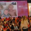 Angélica participa do programa 'Esquenta', da TV Globo, e fala sobre a adoção de um quarto filho, vontade que tem desde muito jovem, em 12 de maio de 2013