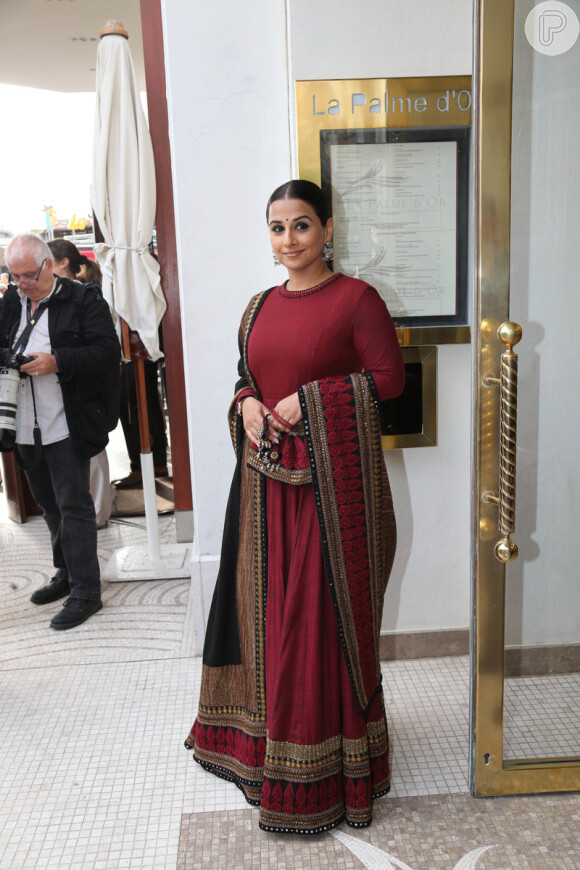 A atriz indiada Vidya Balan é uma das juradas do Festival Internacional de Cinema de Cannes, na França