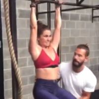 Giovanna Antonelli exibe barriga chapada durante treino de crossfit. Veja vídeo!