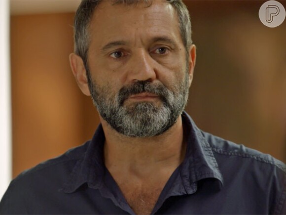 Miguel (Domingos Montagner) tem complicações no pós-operatório depois de doar parte do fígado a Felipe (Michel Noher) e fica entre a vida e a morte, na novela 'Sete Vidas', em 7 de maio de 2015