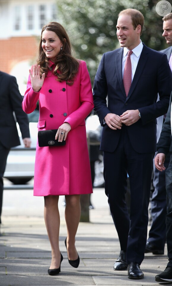 Kate Middleton e o Príncipe William tiveram a ideia de levar café da manhã para súditos na porta de hospital em Londres