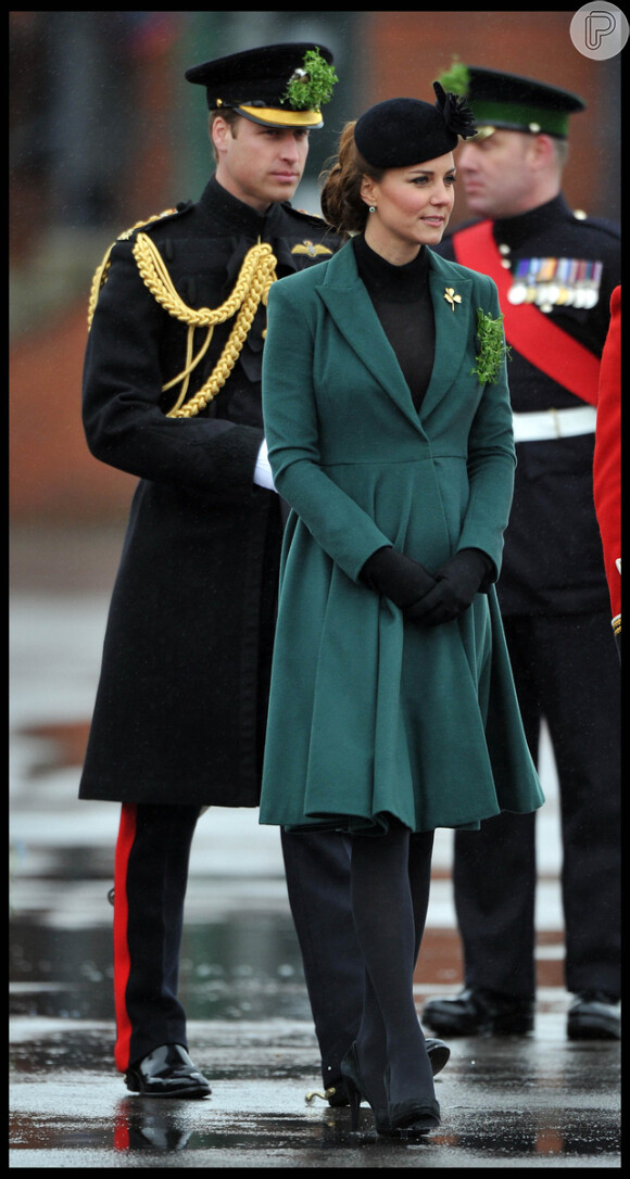 Kate e William compareceram ao desfile de St. Patrick em março de 2013, realizado no quartel militar de Aldershot, na Inglaterra