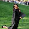 Eva Longoria comemorou no twitter a graduação em Mestre pela Universidade do Estado da California, em 22 de maio de 2013