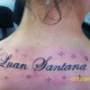 Fã tatua nome de Luan Santana nas costas