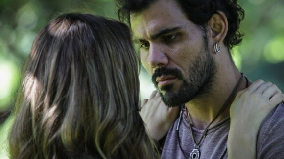 'Amor à Vida': Após 12 anos, Ninho procura Paloma, se declara e a beija