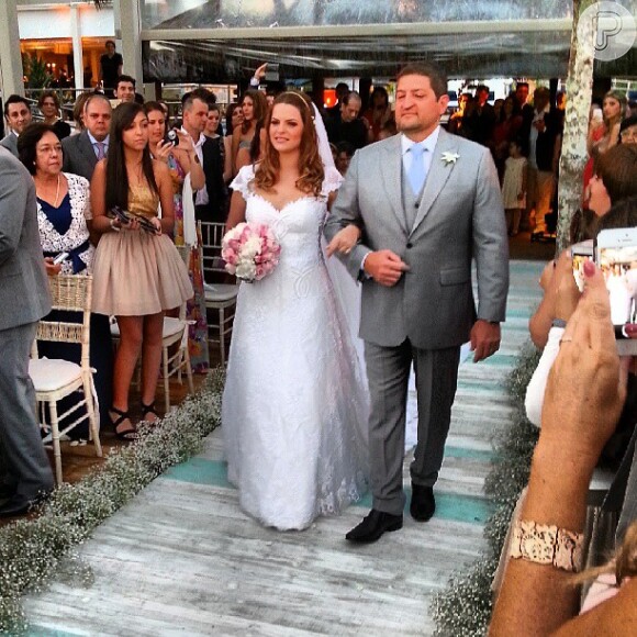 Giovanna Costi se casou com Ganso neste sábado, 25 de maio de 2013