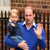 Príncipe William leva o filho, George, em maternidade após Kate Middleton dar à luz a Chalotte