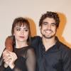 Maria Casadevall e Caio Castro, em 'Amor à Vida', vivem uma relação sem assumir rótulos