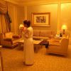 Preta Gil postou em sua conta no Instagram uma foto sua de camisola no quarto do hotel em Abu Dhabi