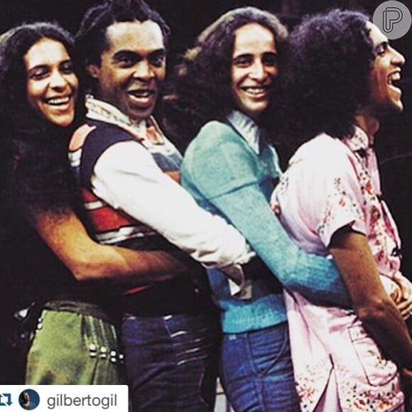 Caetano veloso compartilhou um 'Abraçaço' com Gal Costa, Maria Bethania e Gilberto Gil no Dia do Abraço