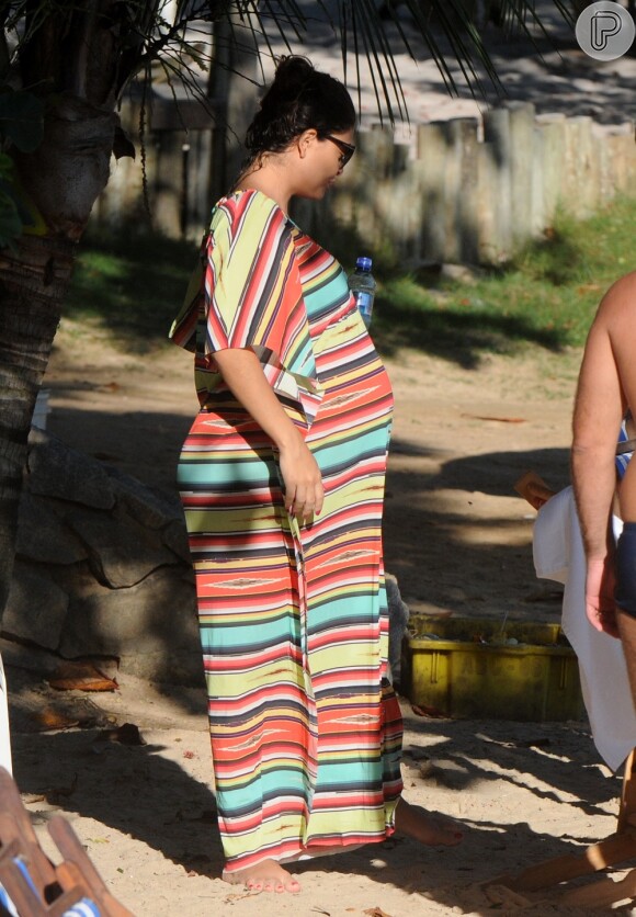 Juliana Paes está grávida de 8 meses de seu segundo filho