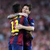 Neymar comemora vitória do Barcelona com Messi, que marcou dois gols, na Copa do Rei