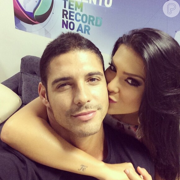 Débora Lyra e Marlos Cruz, de 'A Fazenda', terminaram namoro em fevereiro deste ano. A relação iniciou durante o confinamento no reality show da Record
