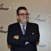 Walcyr Carrasco rebate críticas a fisioterapeuta de 'Amor à Vida' no Twitter