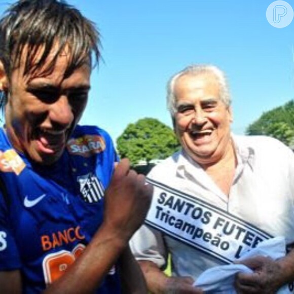 Neymar lamenta morte de ex-jogador Zito: 'Agradeço por ter acreditado em mim', nesta segunda-feira, 15 de junho de 2015