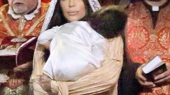Kim Kardashian posta fotos inéditas do batizado de North West em Jerusalém