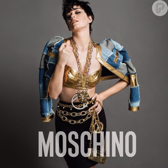 Katy Perry é a estrela da nova campanha da grife Moschino