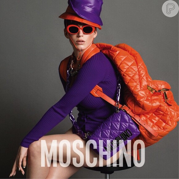 Katy Perry posou com vários figurinos para ensaio da grife Moschino