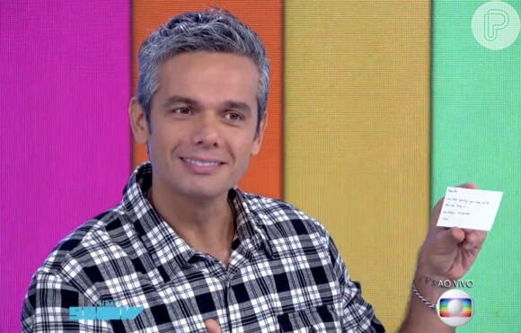 Otaviano Costa também recebeu mensagem de Cauã Reymond enquanto apresentava o 'Vídeo Show': 'Querido, logo logo apareço para uma visita, mas sem beijo'