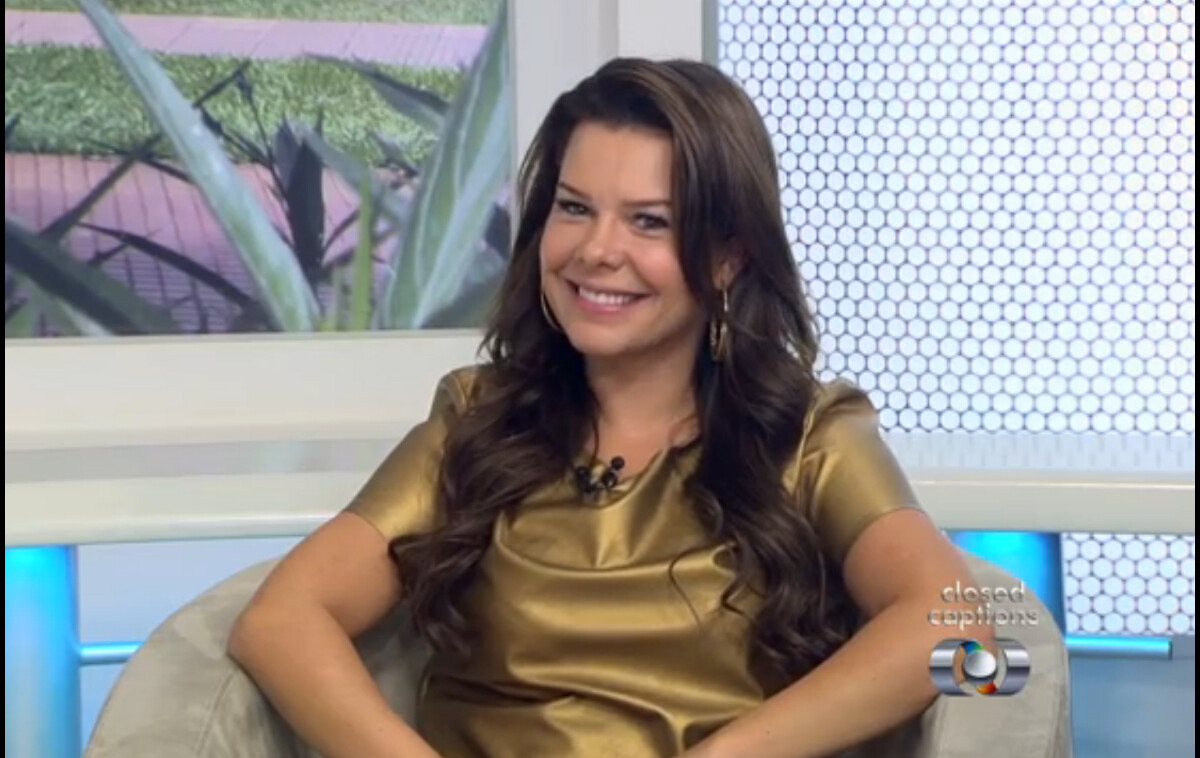 Foto: Atriz Fernanda Souza faz aniversário de 31 anos nesta quinta