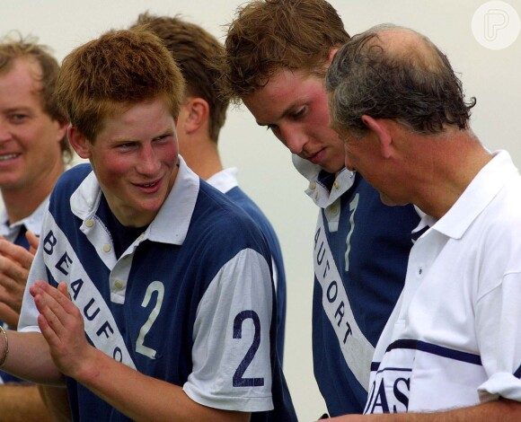 Em um campeonato de polo em 2002 ao lado do irmão caçula e do pai