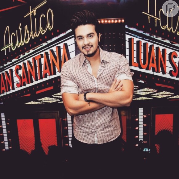 Luan Santana se tornou o artista brasileiro a mais vender CDs em 2015, até maio, com 300 mil cópias