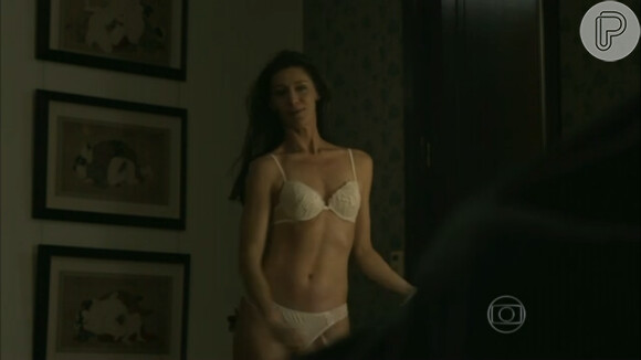 Maria Fernanda Cândido também foi elogiada por sua boa forma em cenas de lingerie em 'Felizes para sempre?'
