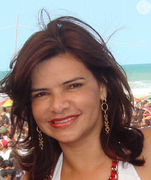 Rosiana Beltrão é apontada por colunista como a nova namorada de Roberto Carlos
