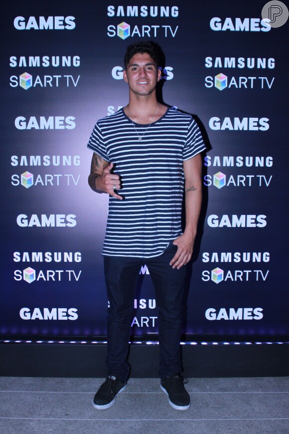 Gabriel Medina esteve em um evento da marca Samsung em São Paulo, na última segunda-feira, 29 de junho de 2015