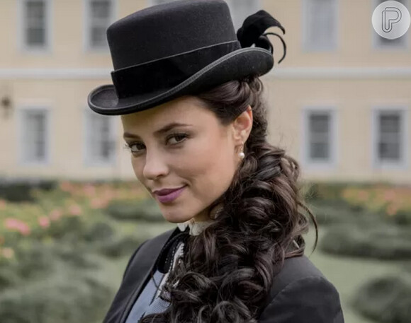 Paolla Oliveira vai interpretar a vilã Melissa na nova novela das seis, 'Além do Tempo', que tem estreia prevista para o dia 13 de julho de 2015