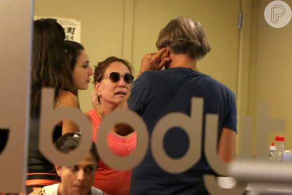 Susana Vieira , de 72 anos, perdeu 6 kg com musculação e esteira antes do Carnaval de 2015