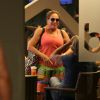 Susana Vieira usa calça colada para malhar em academia no Rio