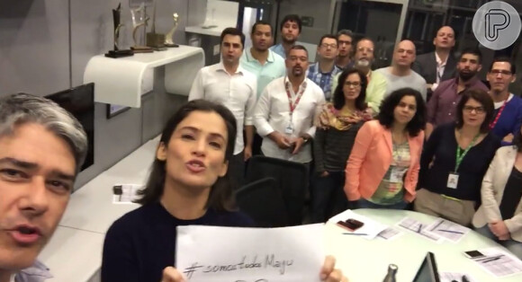 Toda a equipe do 'Jornal Nacional' participou do vídeo publicado nesta sexta-feira, 3 de julho de 2015, na página do JN, em defesa de Maria Júlia Coutinho