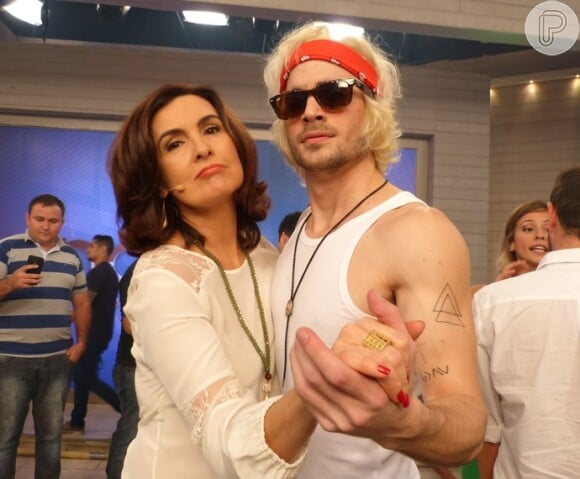Fiuk e Fátima Bernardes brincam nos bastidores da atração matinal da Globo