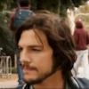 Ashton Kutcher aparece no primeiro trailer de 'jOBS', no qual é protagonista