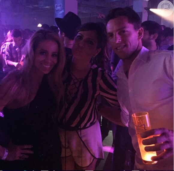 Danielle Winits e Amaury Nunes curtiram juntos a festa 'A Favorita', em Miami