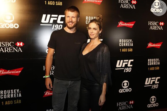 Rodrigo Hilbert e Fernanda Lima são fãs de luta