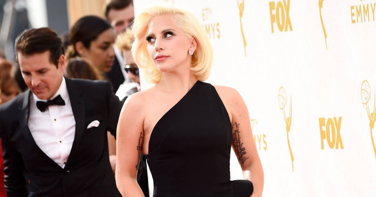 lady gaga sofia vergara  heidi klum veja   emmy awards