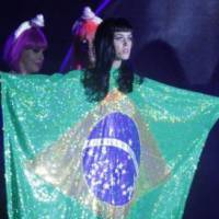 Relembre looks e mudanças de visual de Katy Perry, que faz show no Rock in Rio