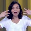 Monica Iozzi comentou o seu visual bem despojado no 'Vídeo Show': 'Fiz o básico: camiseta branca, calça jeans e sem maquiagem'