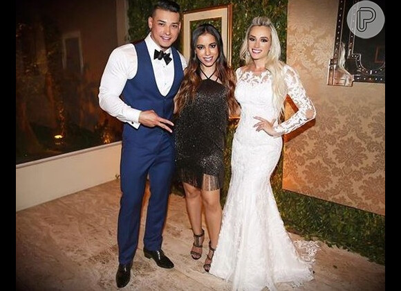 Anitta comandou o show da festa de casamento de Juju Salimeni e Felipe Franco nesta sexta-feira, 25 de setembro de 2015, em São Paulo