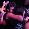 Yanna Lavigne volta a beijar o ator Nando Rodrigues no Rock in Rio
