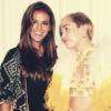 A atriz Bruna Marquezine tietou a cantora Miley Cyrus e fez questão de ir até o camarim da artista nos bastidores do show que aconteceu na praça da Apoteose, no Centro do Rio de Janeiro, em setembro de 2014