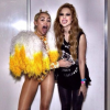 E Bruna não foi a única. Na mesma ocasião, Sophia Abrahão garantiu uma foto com Miley Cyrus