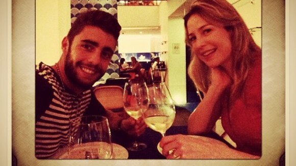 Luana Piovani tem jantar romântico após acidente no 'Dança dos Famosos'