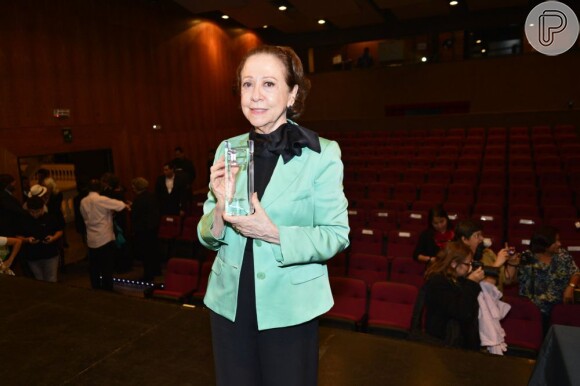 Fernanda Montenegro ganhou um troféu pelo conjunto da obra no Prêmio ACIE de Cinema