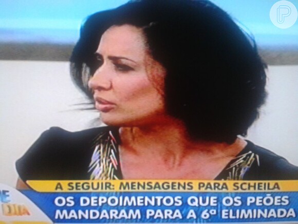 Scheila Carvalho foi ao 'Hoje em Dia' comentar sua participação no reality show 'A Fazenda'