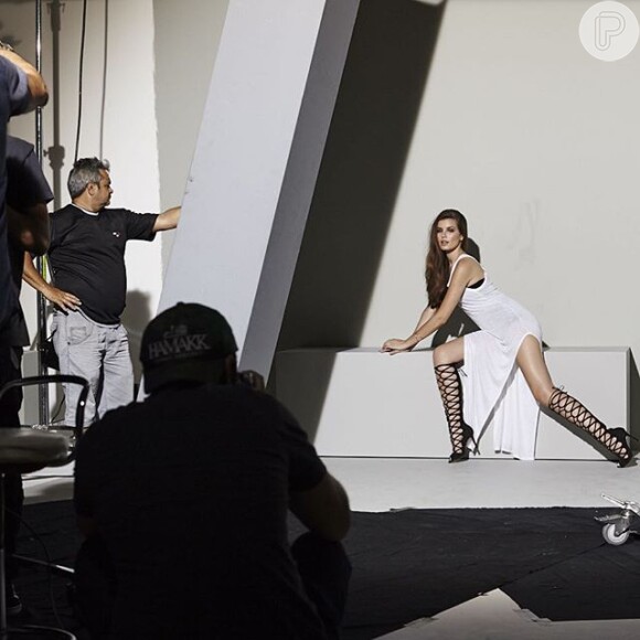 A modelo e atriz posou para as lentes do fotógrafo Gui Paganini
