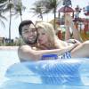 Antonia Fontenelle e Jonathan Costa se divertiram muito em junho de 2015 no Beach Park, em Fortaleza