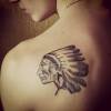 Um índio americano foi o desenho escolhido para tatuar nas costas